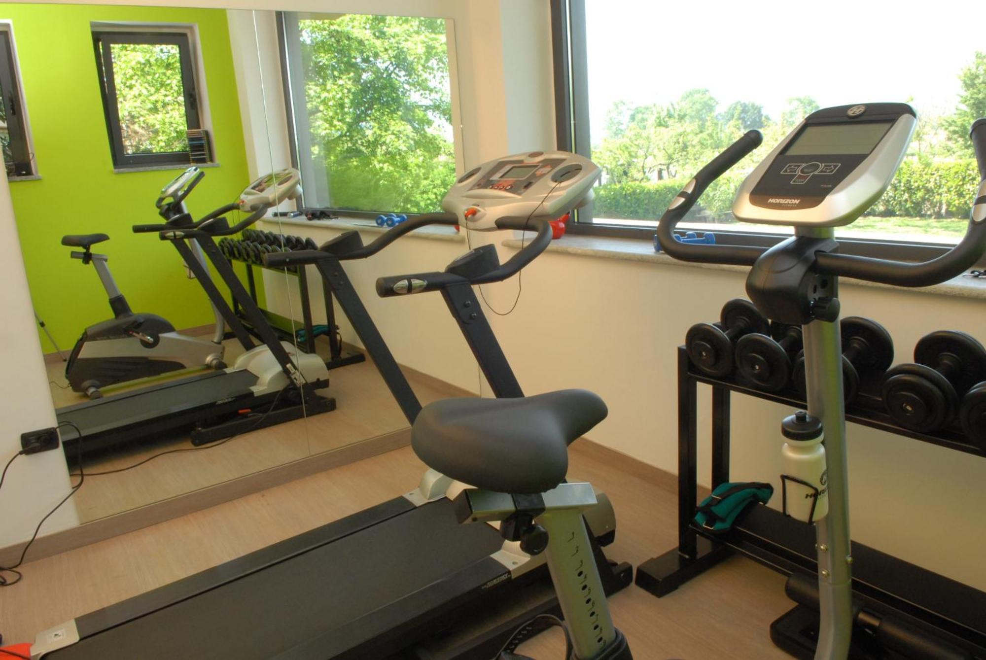 Hotel Gardenia Romano Canavese Εξωτερικό φωτογραφία