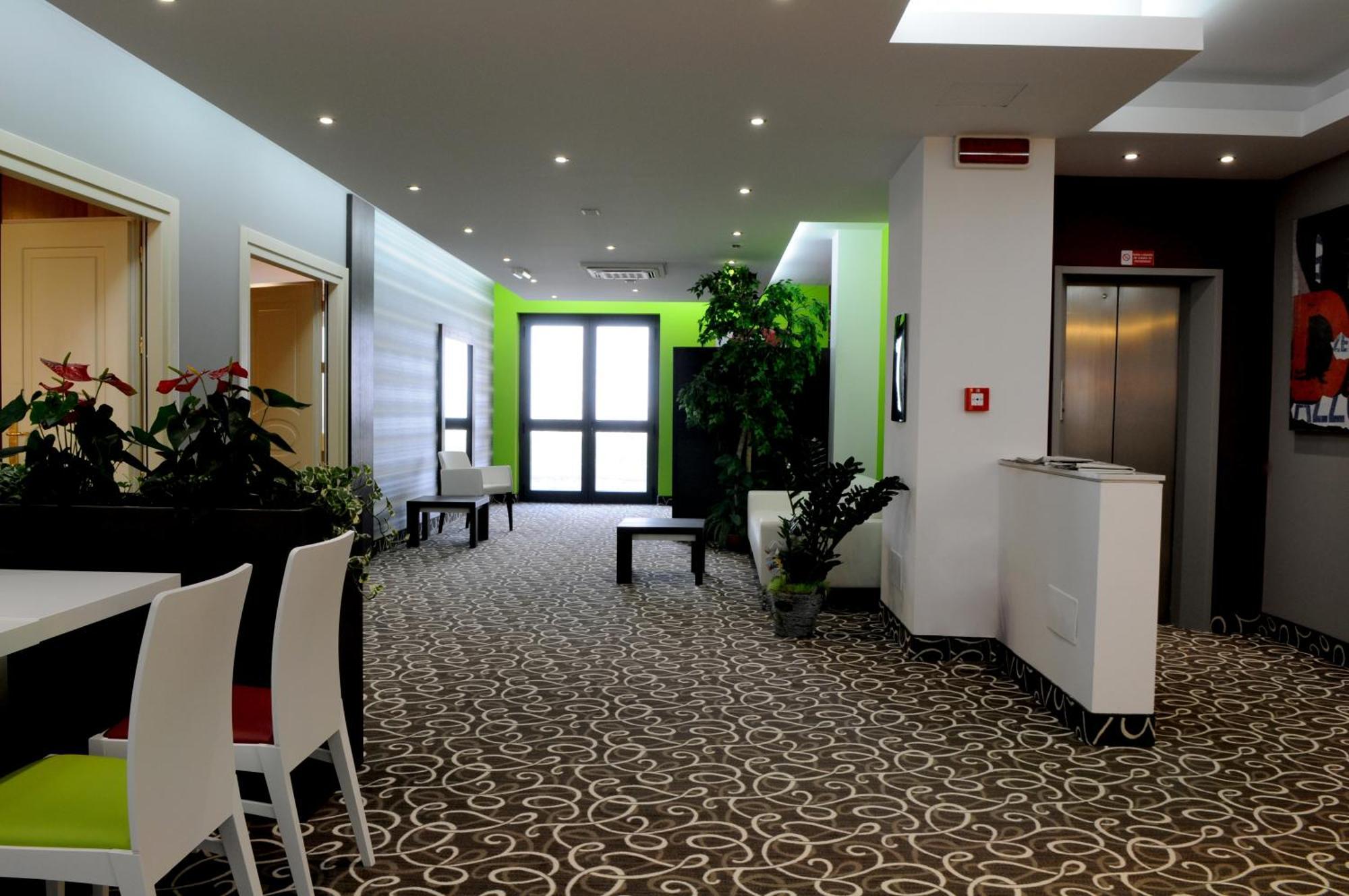 Hotel Gardenia Romano Canavese Εξωτερικό φωτογραφία
