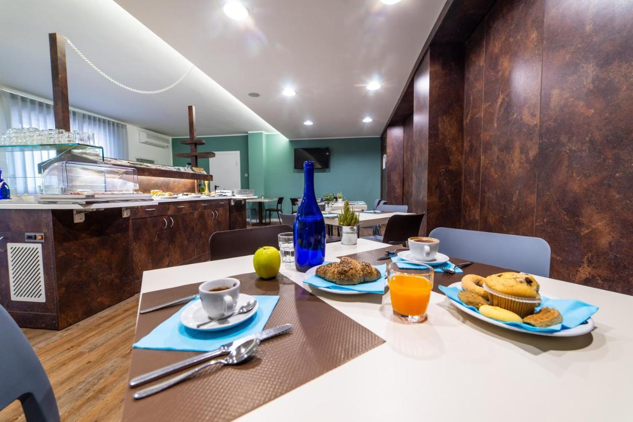 Hotel Gardenia Romano Canavese Εξωτερικό φωτογραφία